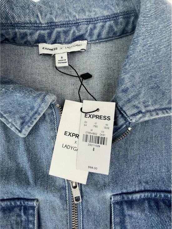 NWT Express X LADYGANG Women’s Blue Denim Zip Front Belted Jumpsuit Size 8 - Picture 5 of 10